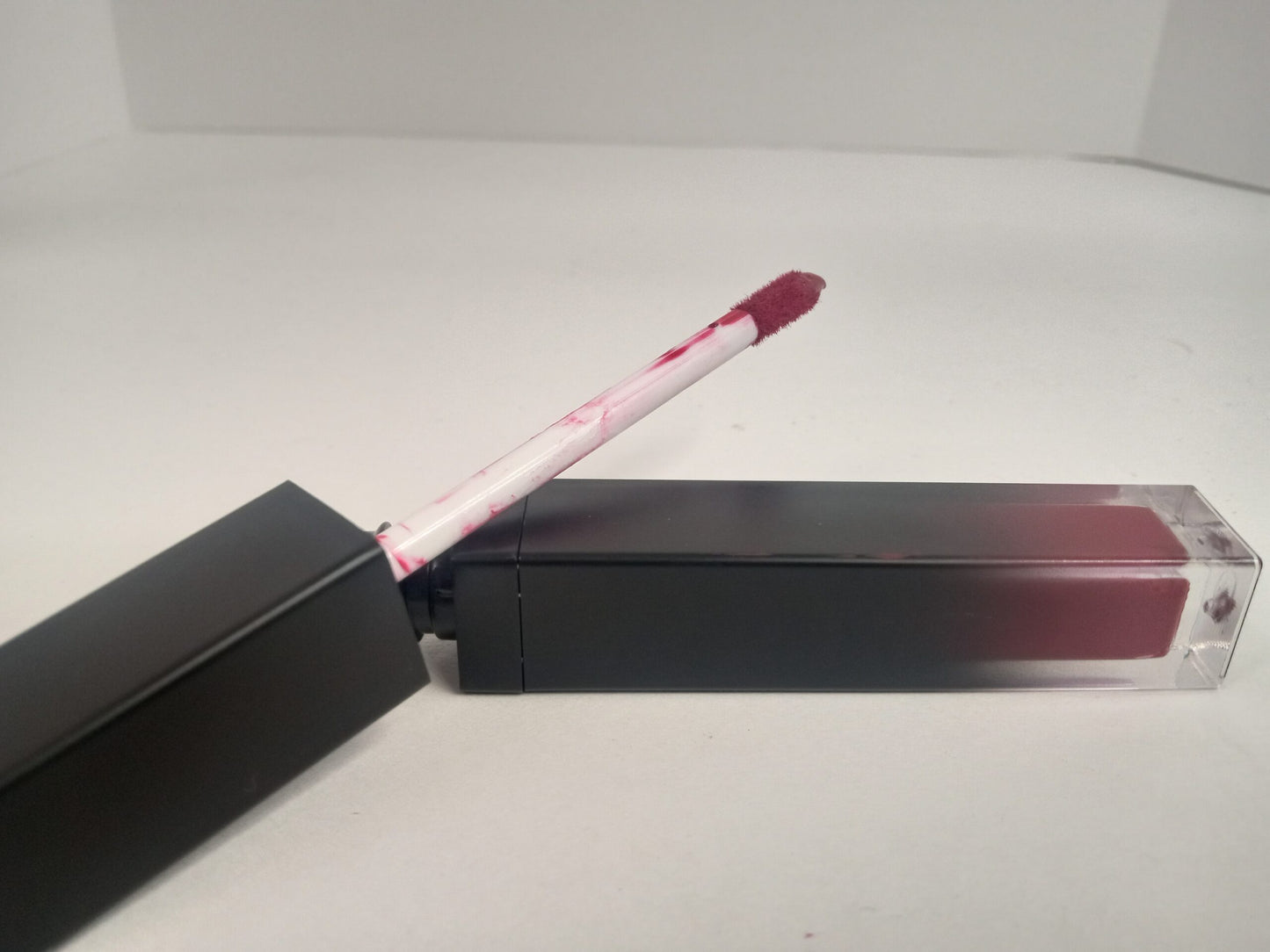 Total Vibe Waterproof Liquid Lipstick - #11 Garnet (Matte)