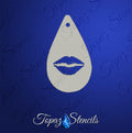 Lips stencil