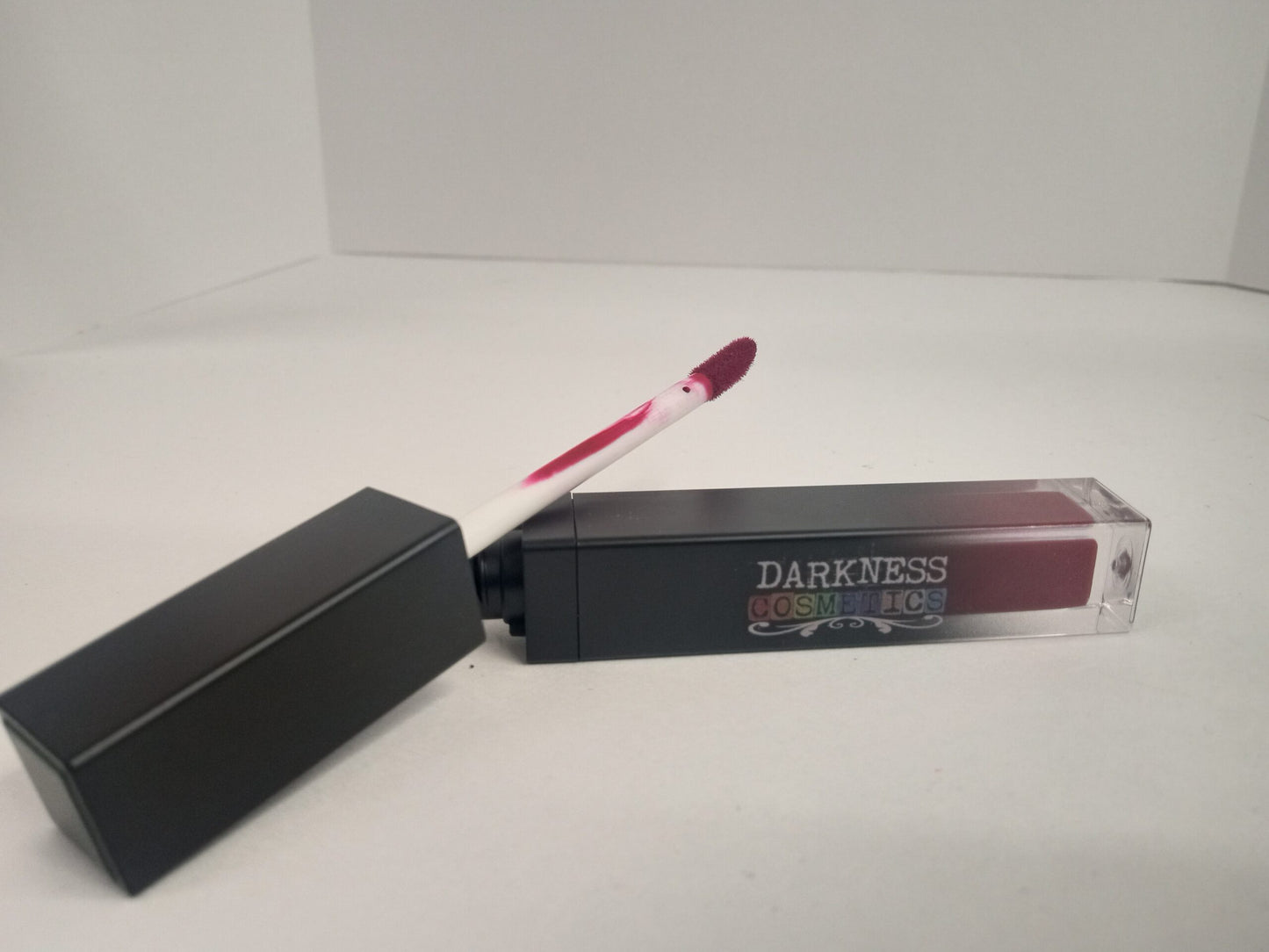 Total Vibe Waterproof Liquid Lipstick - #53 Crimson (Matte)