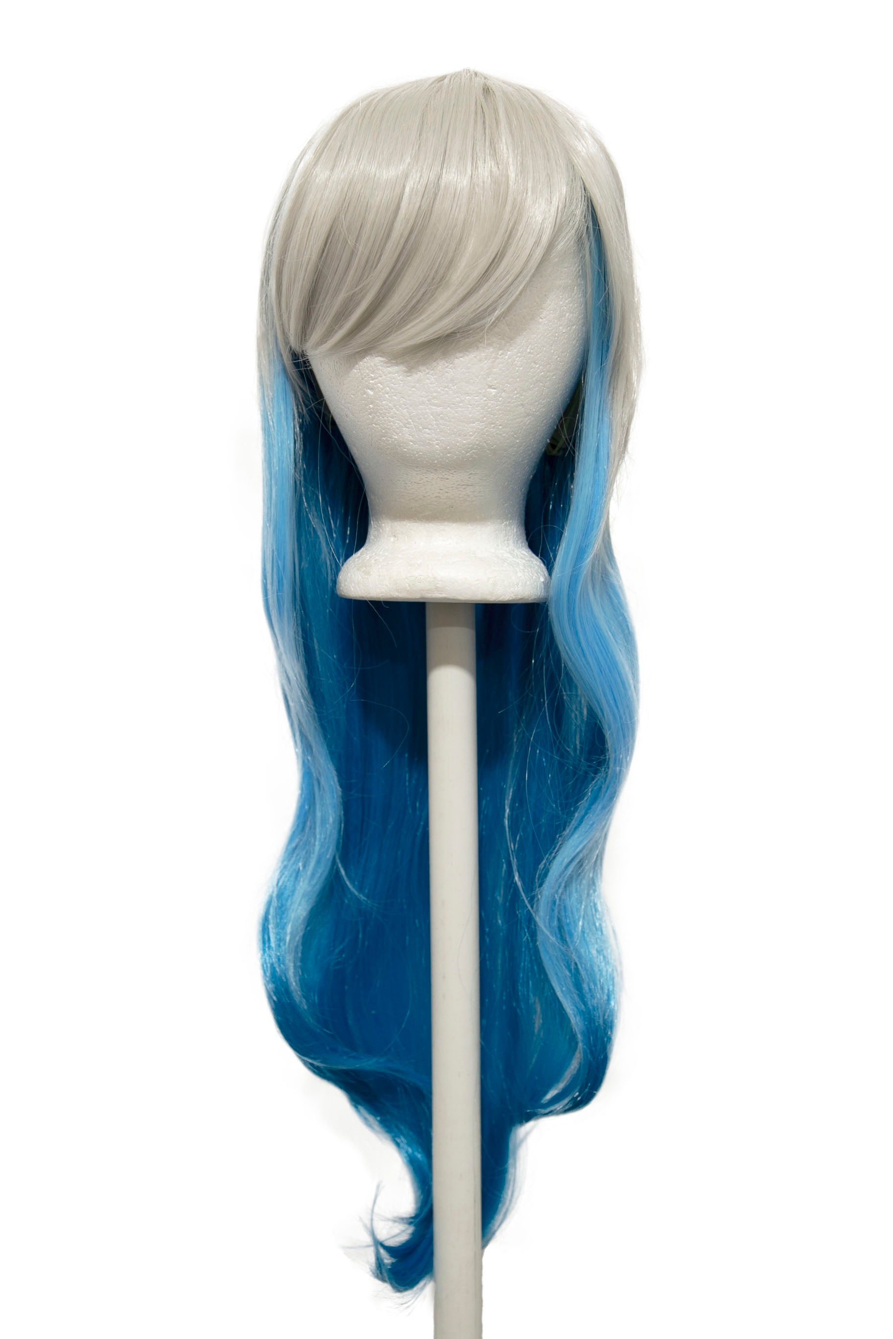 Haku - Fade Silver Gray to Cerulean Blue