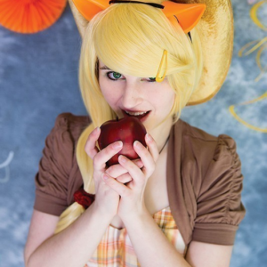Apple Blond Wig - Designed By Yaya Han